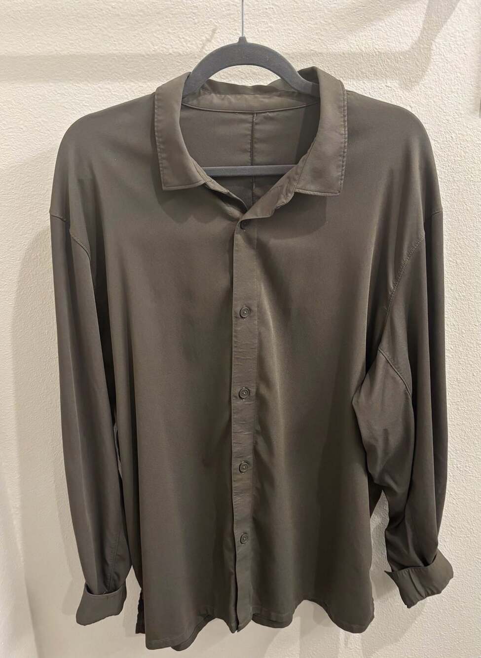 Lululemon Olive Green Long Sleeve Button-Up Casual Shirt